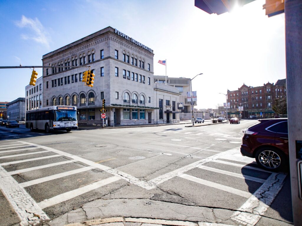 Tenant Management Services: Steps To Take When Buying A New Building & How Fortified Realty Group Ensures A Smooth Tenant Transition