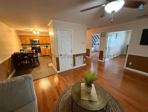1556 North Main St 11 — rented by Fortified Realty Group