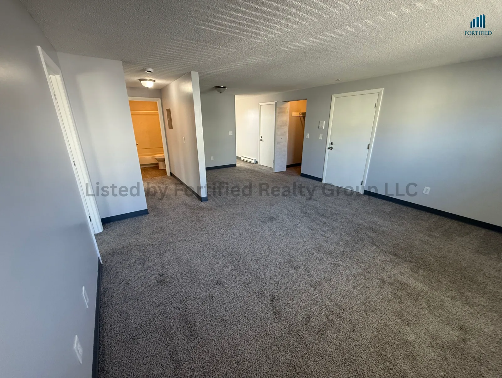 Living room — 280 Dover St #Apt 5, Fall River MA