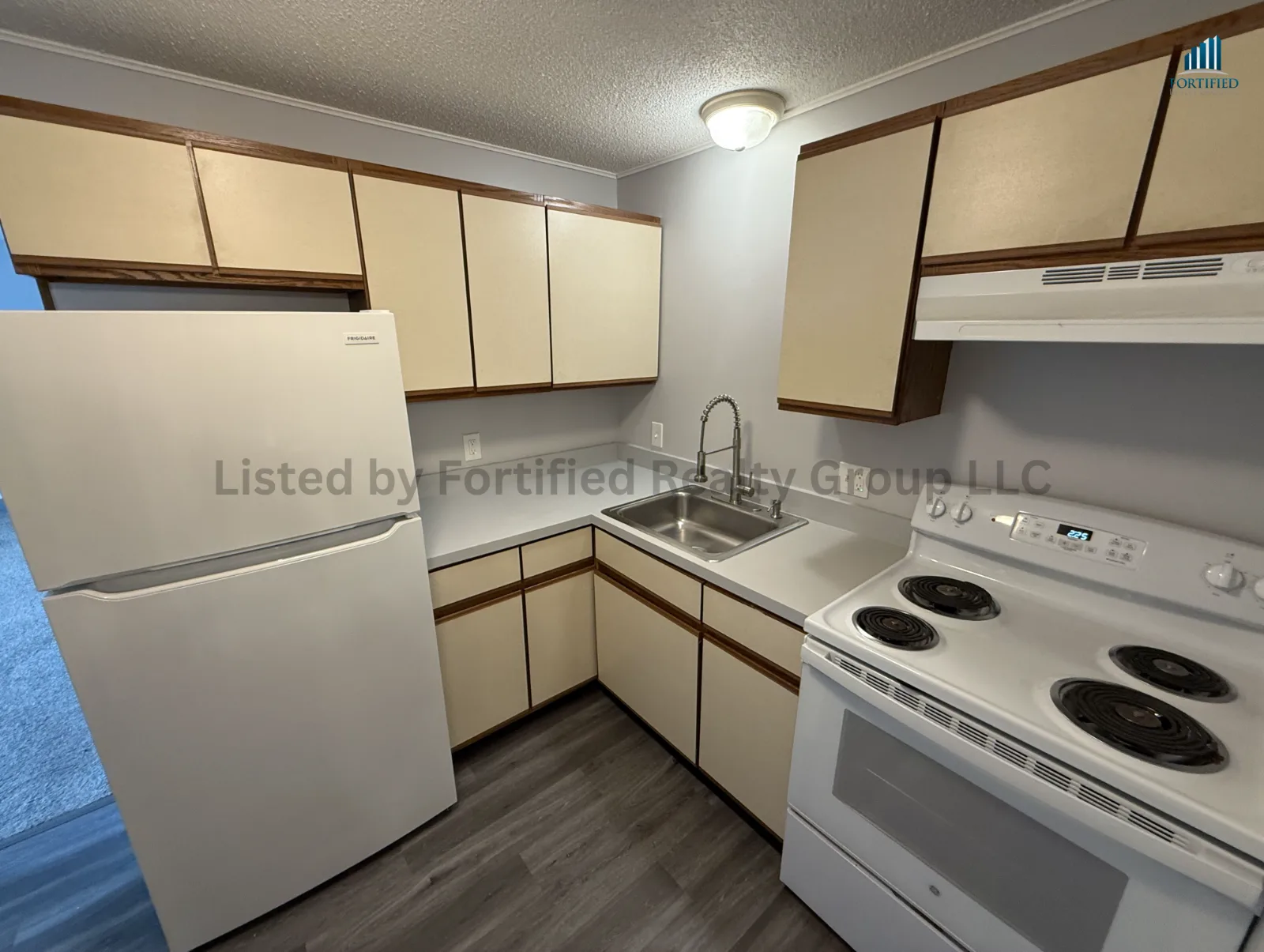 Kitchen — 380 Buffinton St #Unit 24, Fall River MA