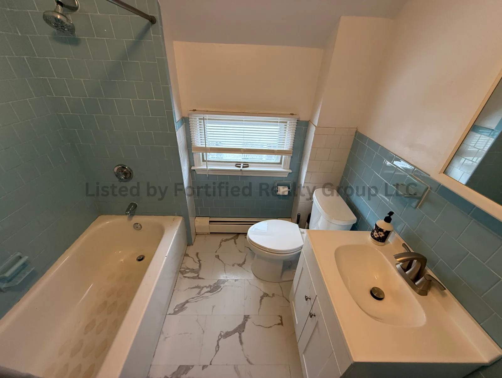 Bathroom — 94 Buffinton St #3, Fall River MA