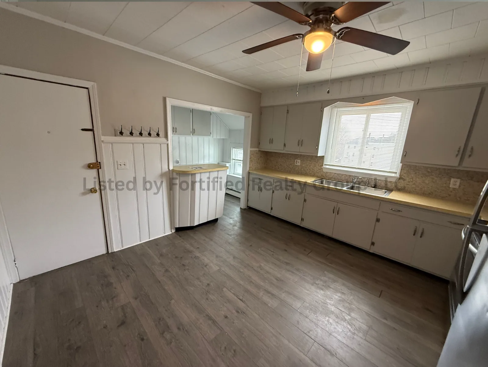 Kitchen — 94 Buffinton St #3, Fall River MA