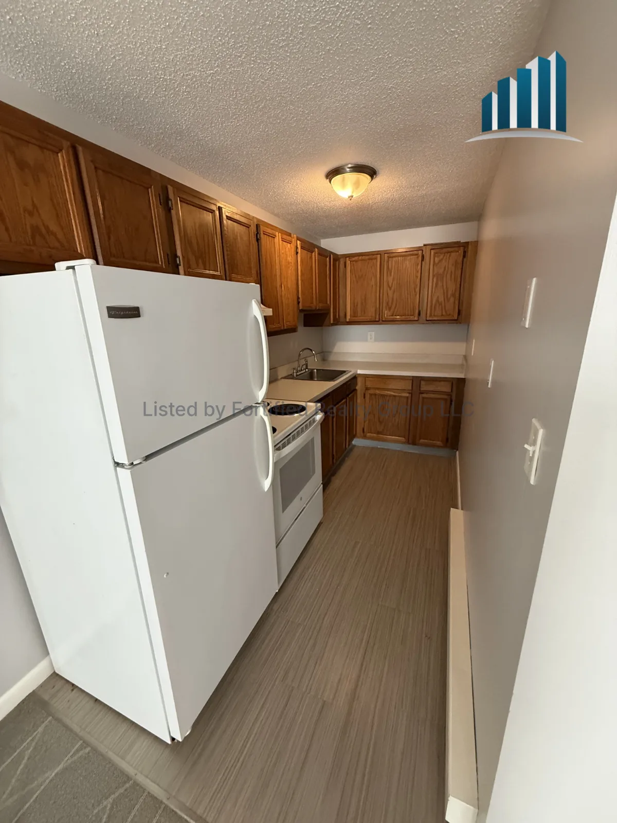 Kitchen — 2438-2448 South Main St #27, Fall River MA