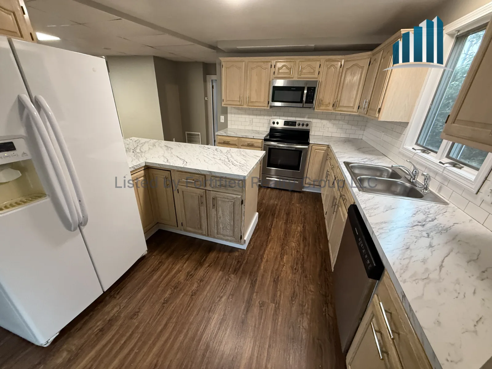 Kitchen — 200 County St #1, Fall River MA