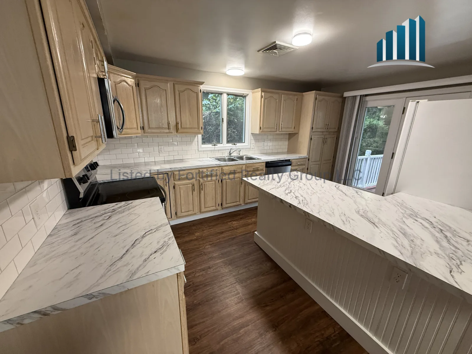 Kitchen — 200 County St #1, Fall River MA