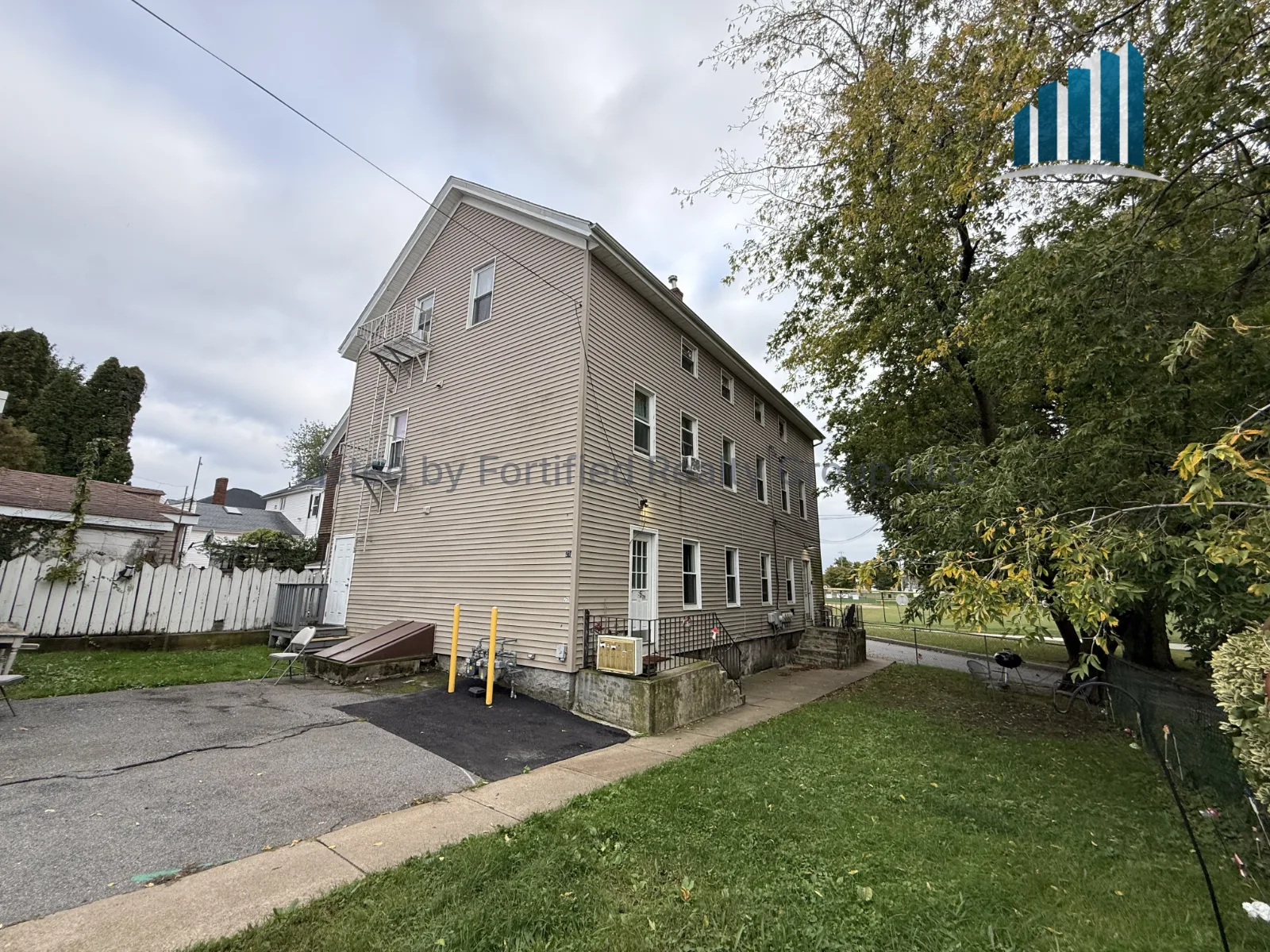Exterior — 25 Palmer St #2S, Fall River MA