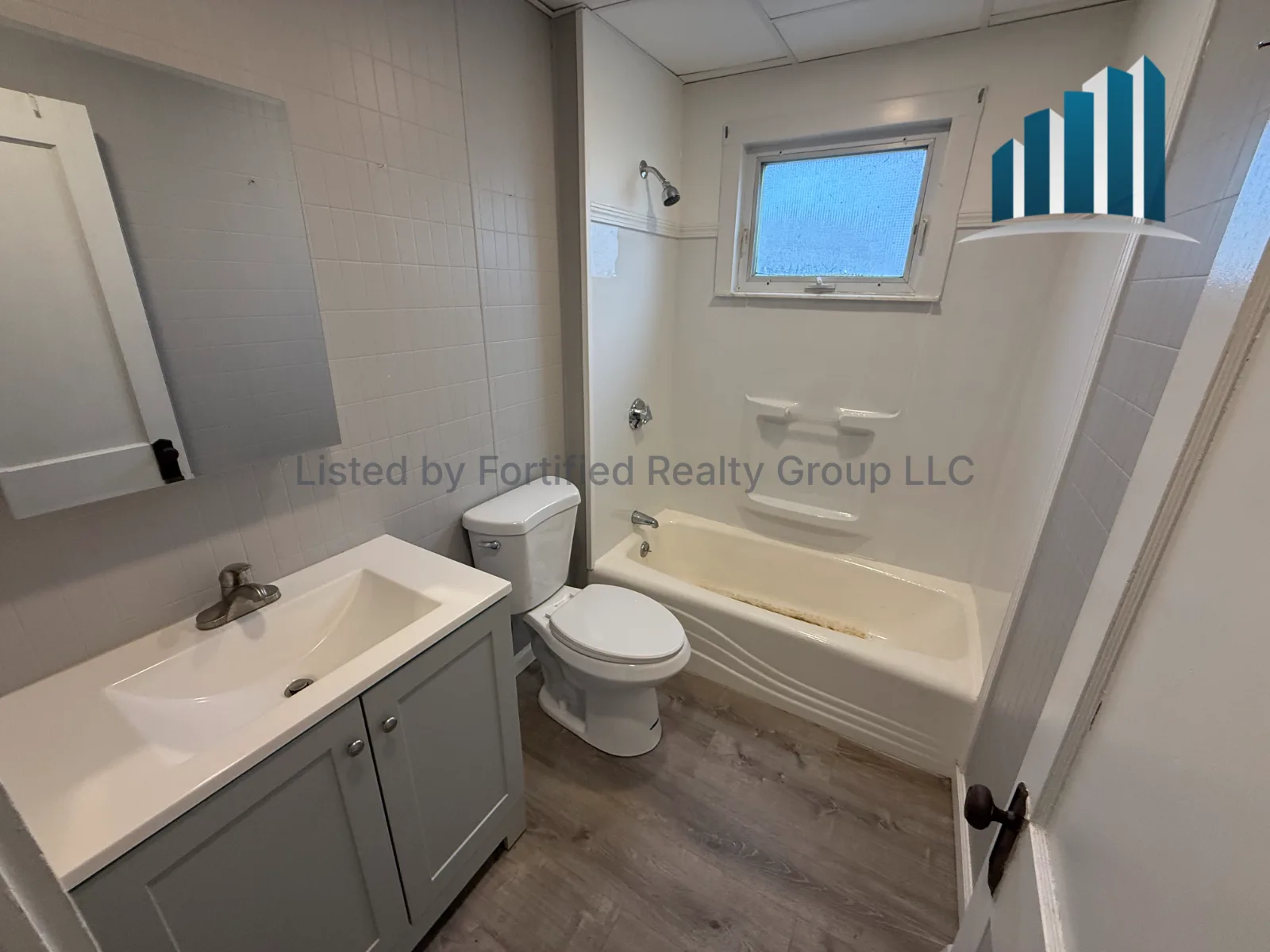 Bathroom — 73 Brown St #1, Fall River MA